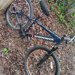 27.5' Diamondback mountain bike
