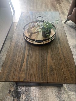 Coffee table with end table