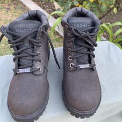 Skechers Relaxed Fit Memory Foam , gel- Infused Boots