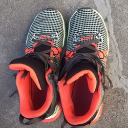 Men Nike Shoe Size 10