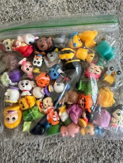 35 disney mini figures