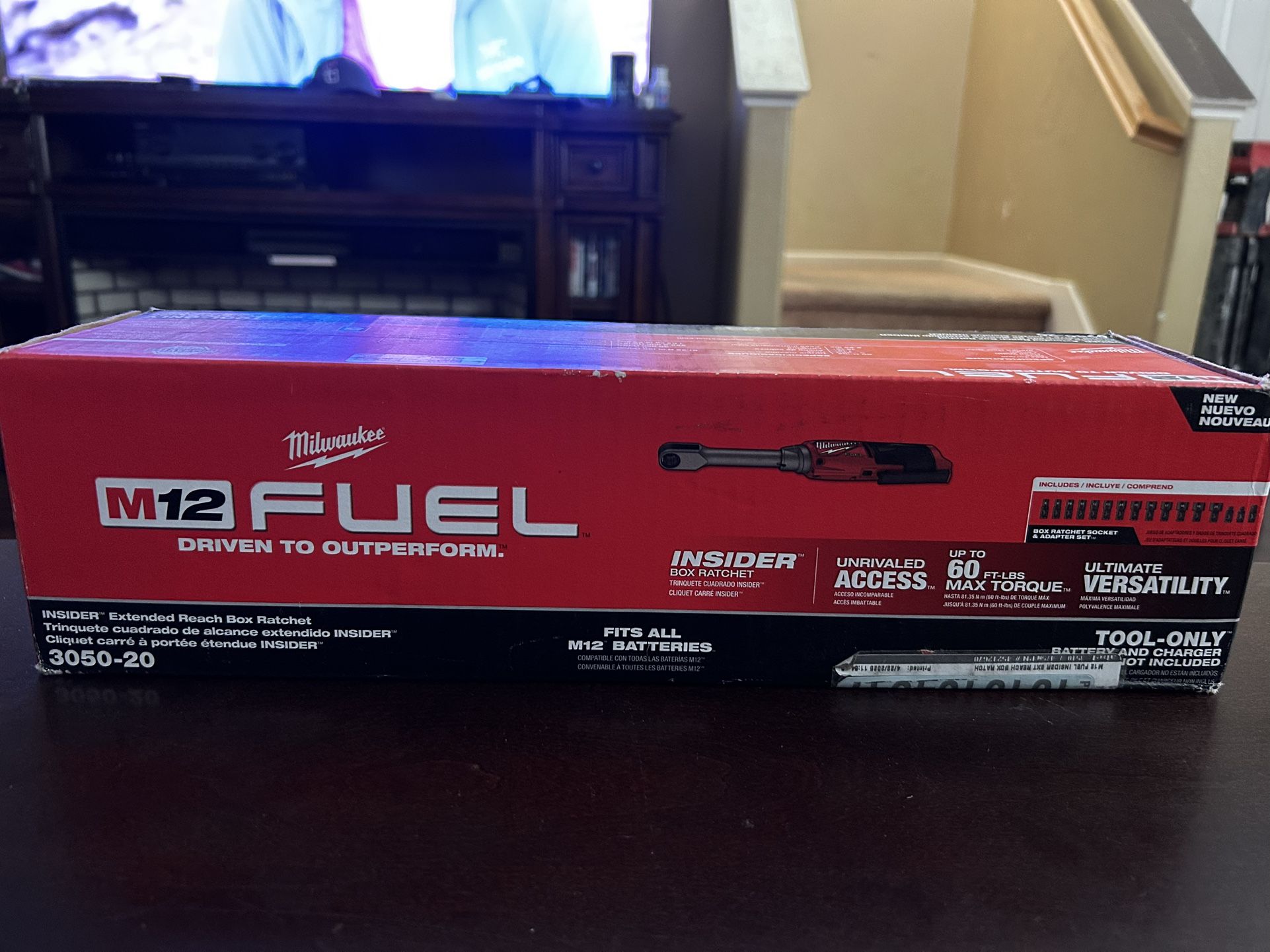 Milwaukee M12 Fuel Extended Reach Box Ratchet