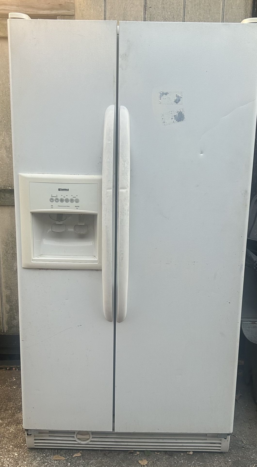 Kenmore Refrigerator 