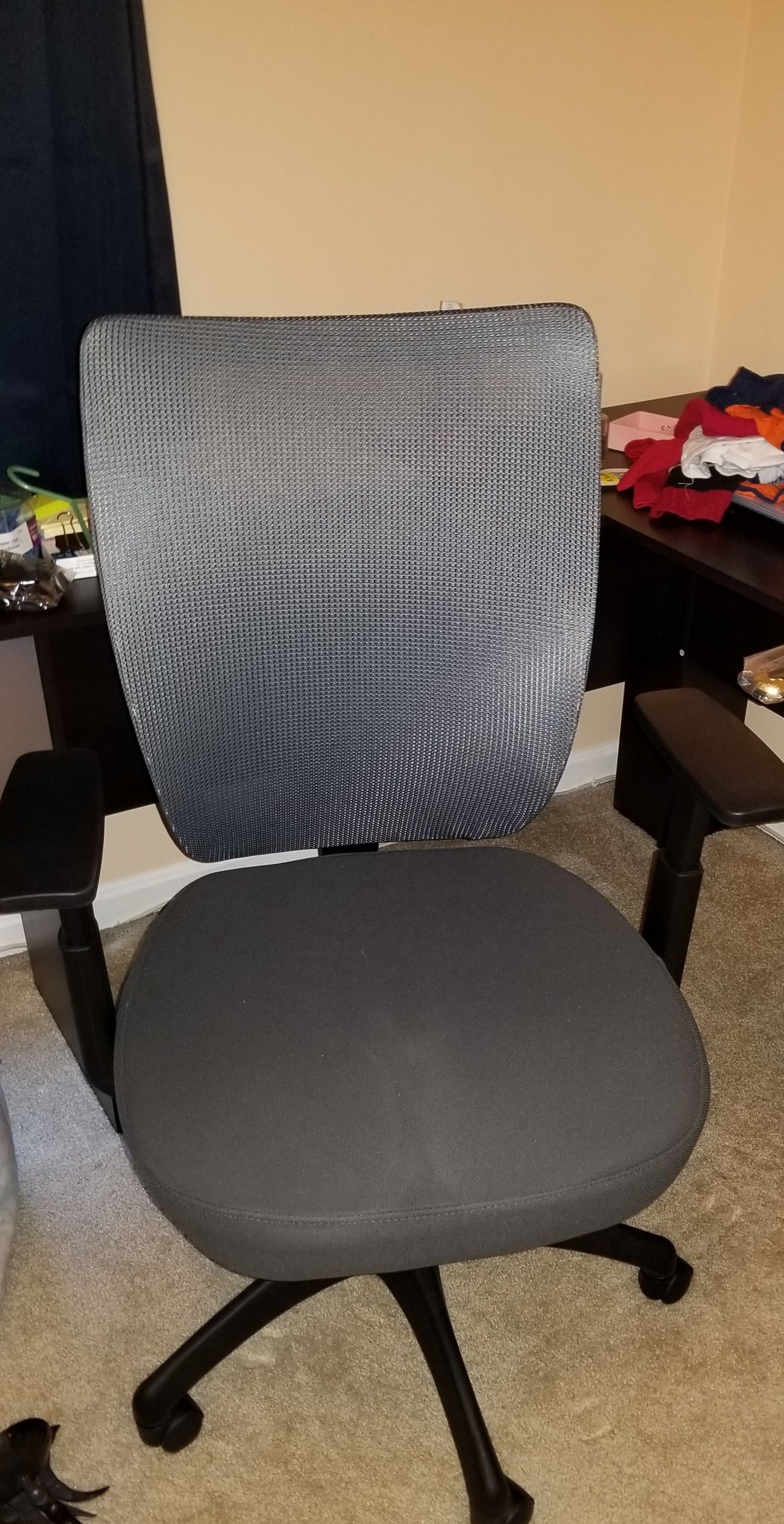 Pending pickup - Office chair