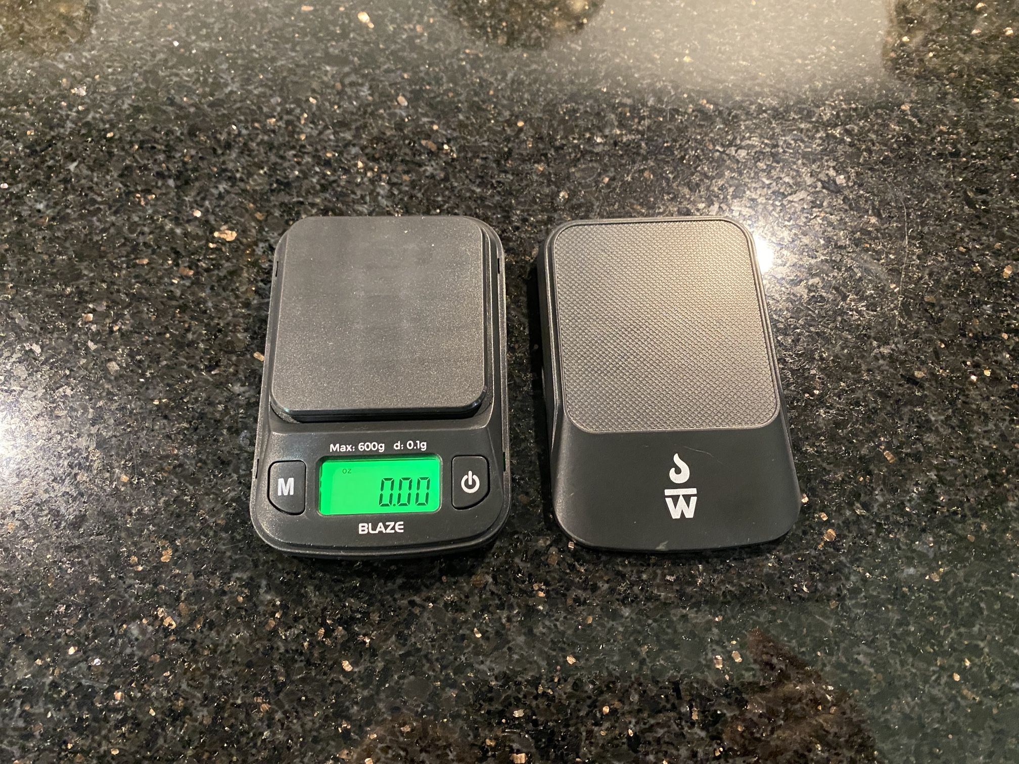 BLAZE Digital Mini Scale 600g x 0.1g Black