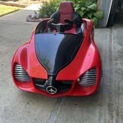 Ride -On Car with parent remote