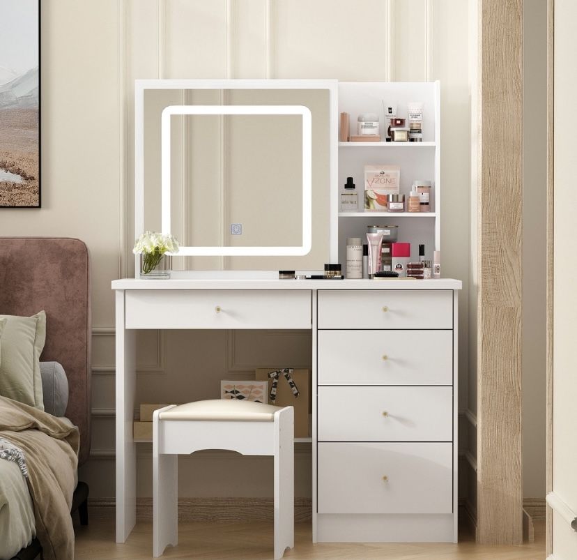 Brand New Makeup Vanity 