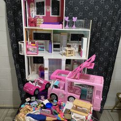 Barbie Bundle(See All Pics Over 800 Pieces)