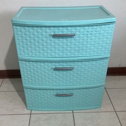 Sterilite 3-Drawer Medium Drawer Teal Sachet