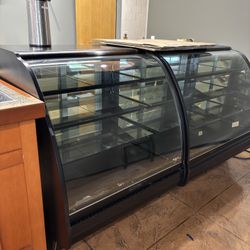 Structural Concepts TemperBent Refrigerated Display Case