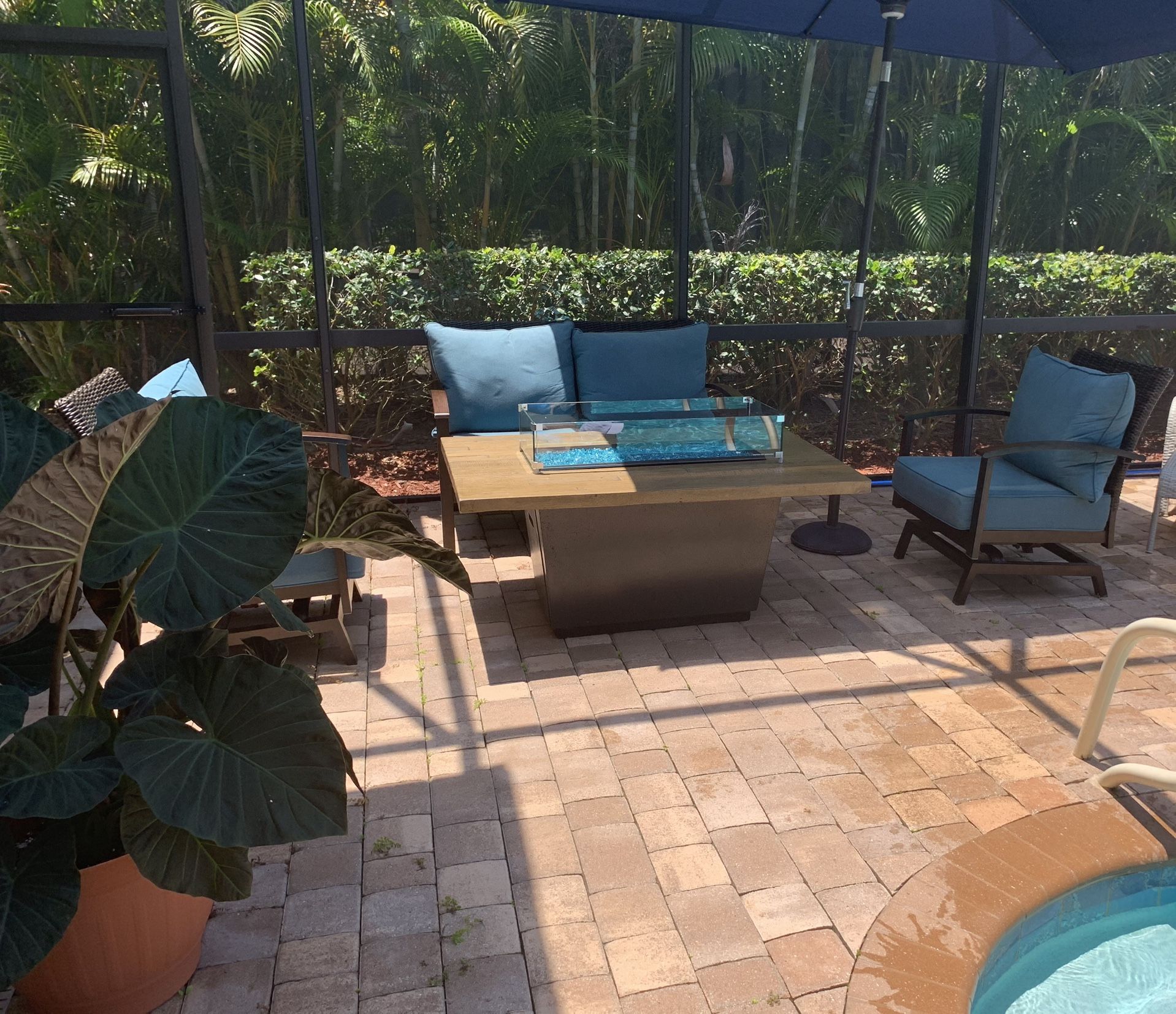 (3) piece comfortable Wicker Furniture