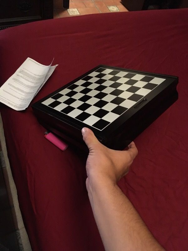 Pc Game Chess master 9000 for Sale in Hialeah, FL - OfferUp