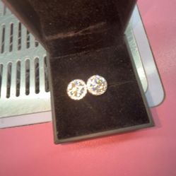 Moissanite Earrings 