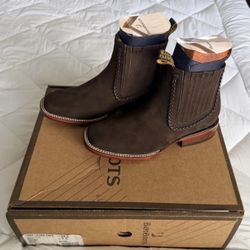 Bayo Dark Brown Women Boots 7 1/2
