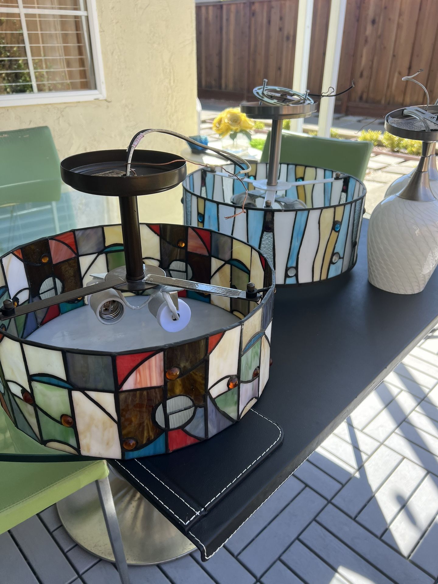 2 Stained Glass Ceiling Lights And 2 Pendant Lights