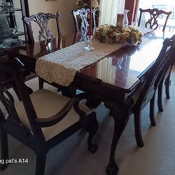 Henredon Dining Room Set