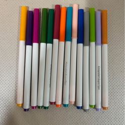 Thin Crayola Markers 