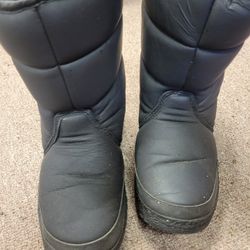 Womens Snow Boots Sz 7