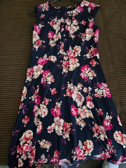 Maggy London Floral Scuba Dress – Like New