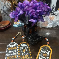 Halloween Decor 