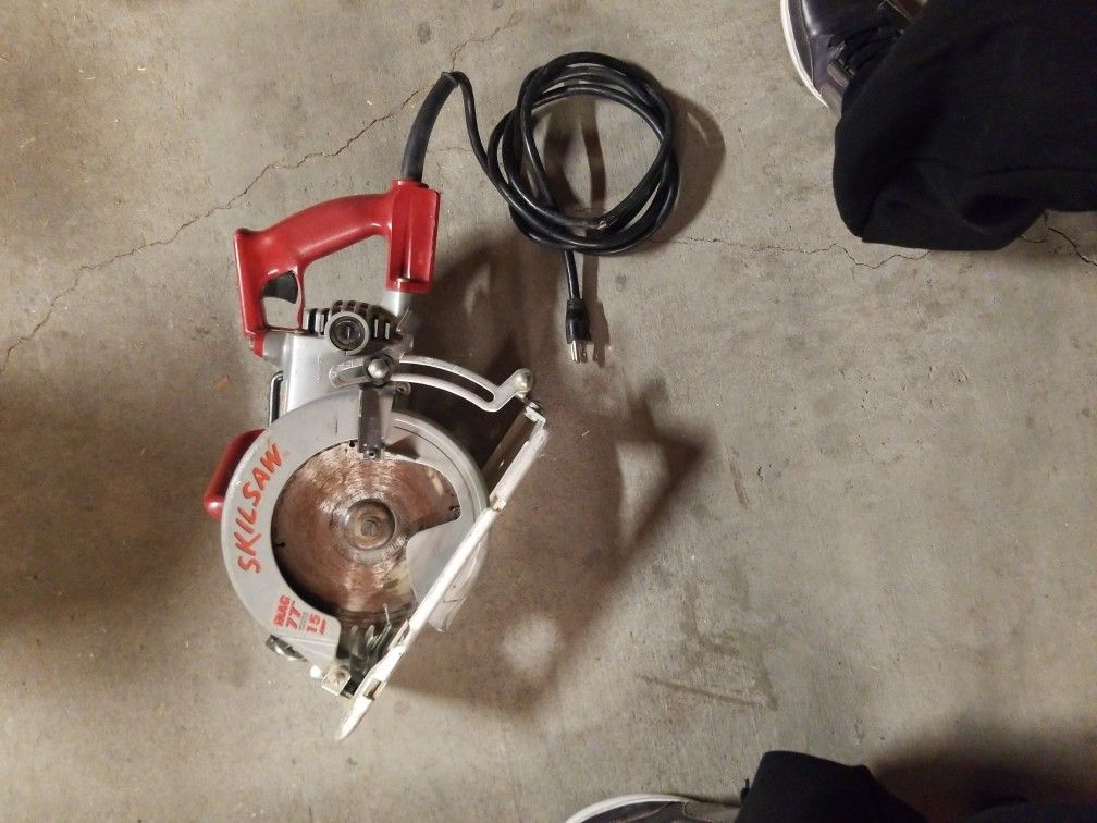 Skillsaw 77 Mag 15 AMP