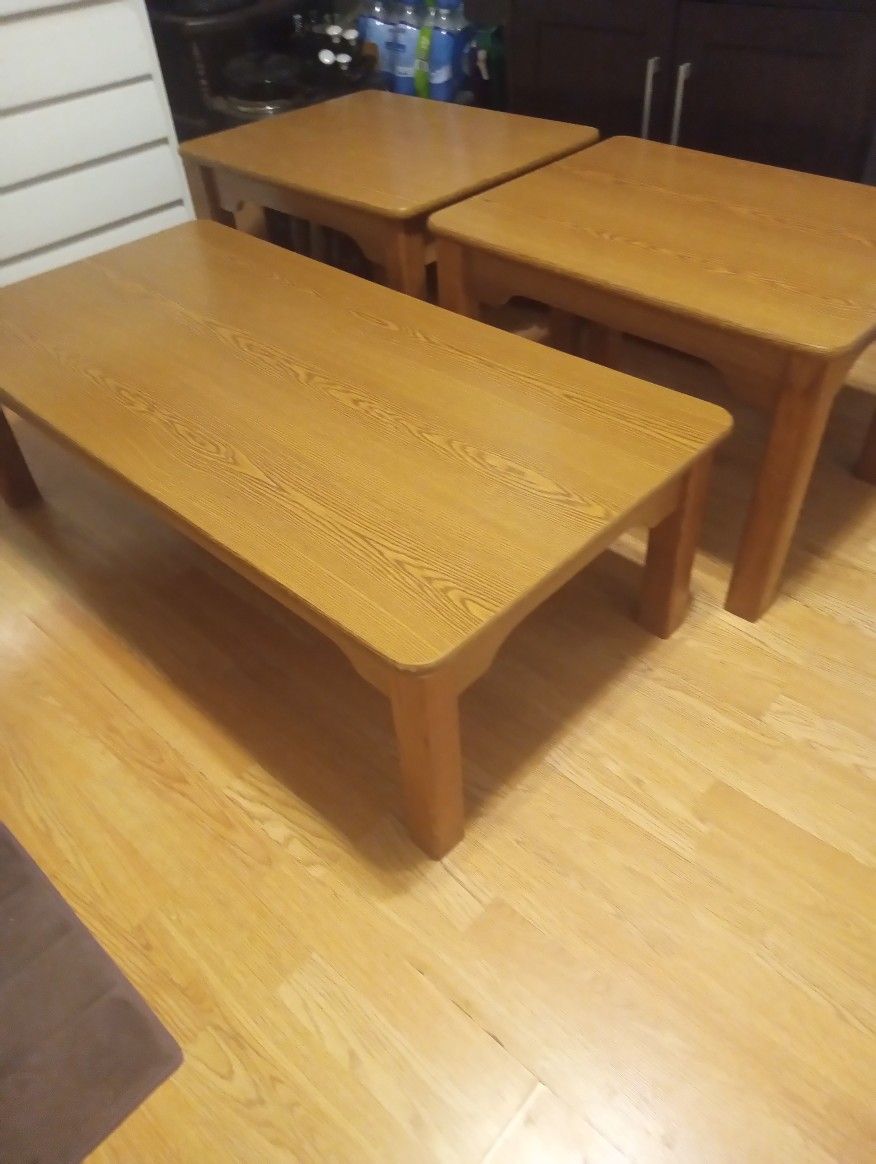 Coffee And End Tables Set