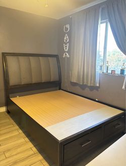 Queen Bed Frame and Headboard (NO PANELS)