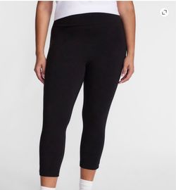 Women’s capri leggings