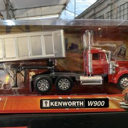 Die Cast Long Hauler Kenworth w900