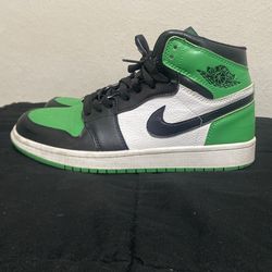 Air Jordan 1 Retro High OG Lucky Green