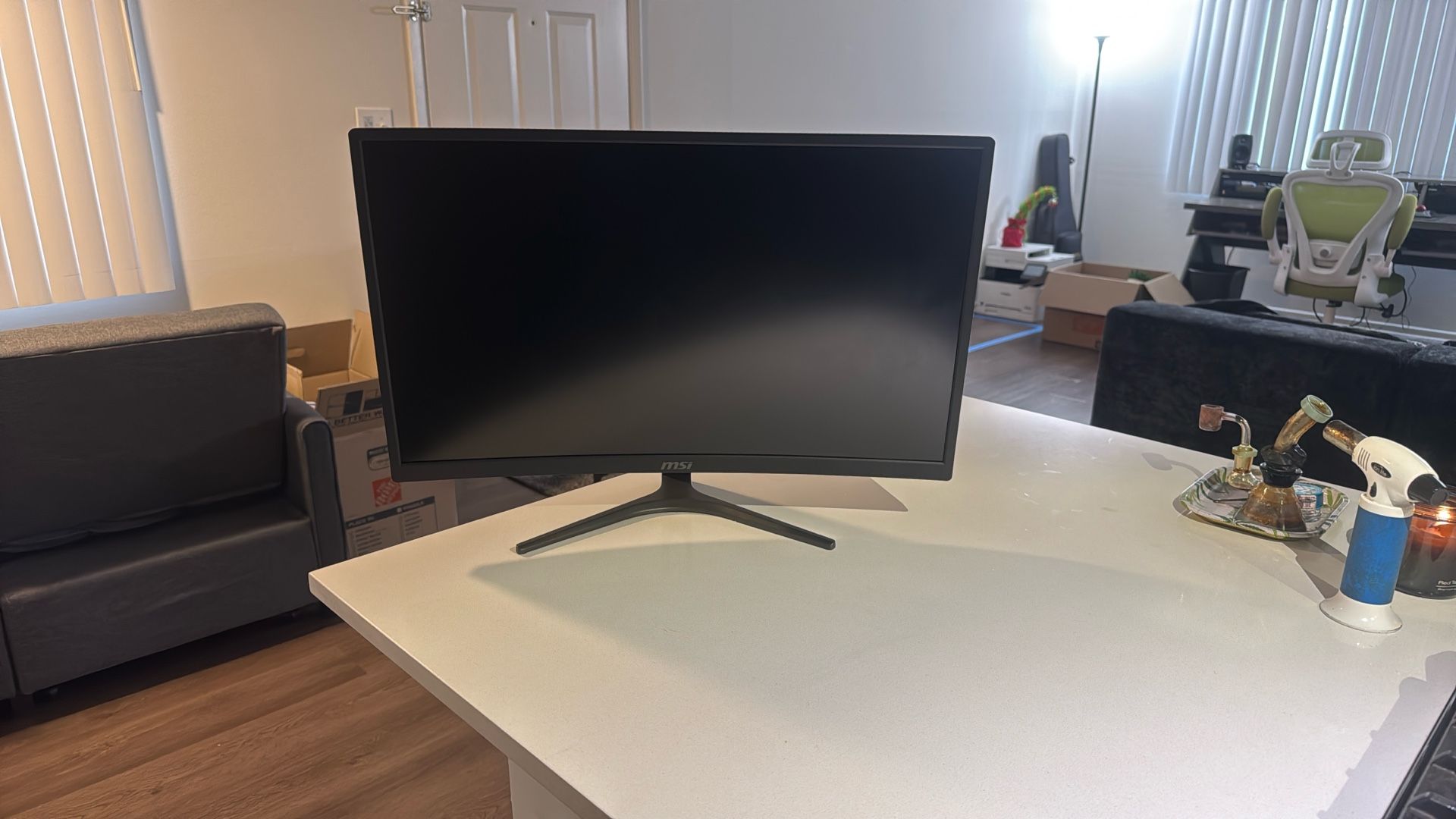 MSI Curved Monitor 24"