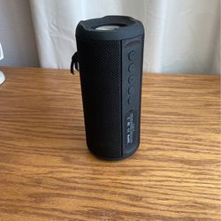 H2 Borvin Bluetooth Speaker