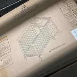 Jayden 4‑in‑1 Mini Convertible Baby Crib