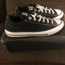 Converse Size 7 