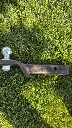 Trailer Hitch Ball Mount with Tow Ball