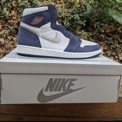 Men’s Jordan 1 “University Blue” Basketball Shoes (Size 9)