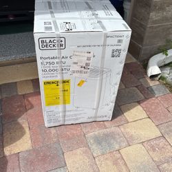 Still In Box Black And Decker Portable AC