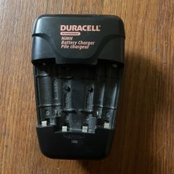 Duracell Battery Charger 