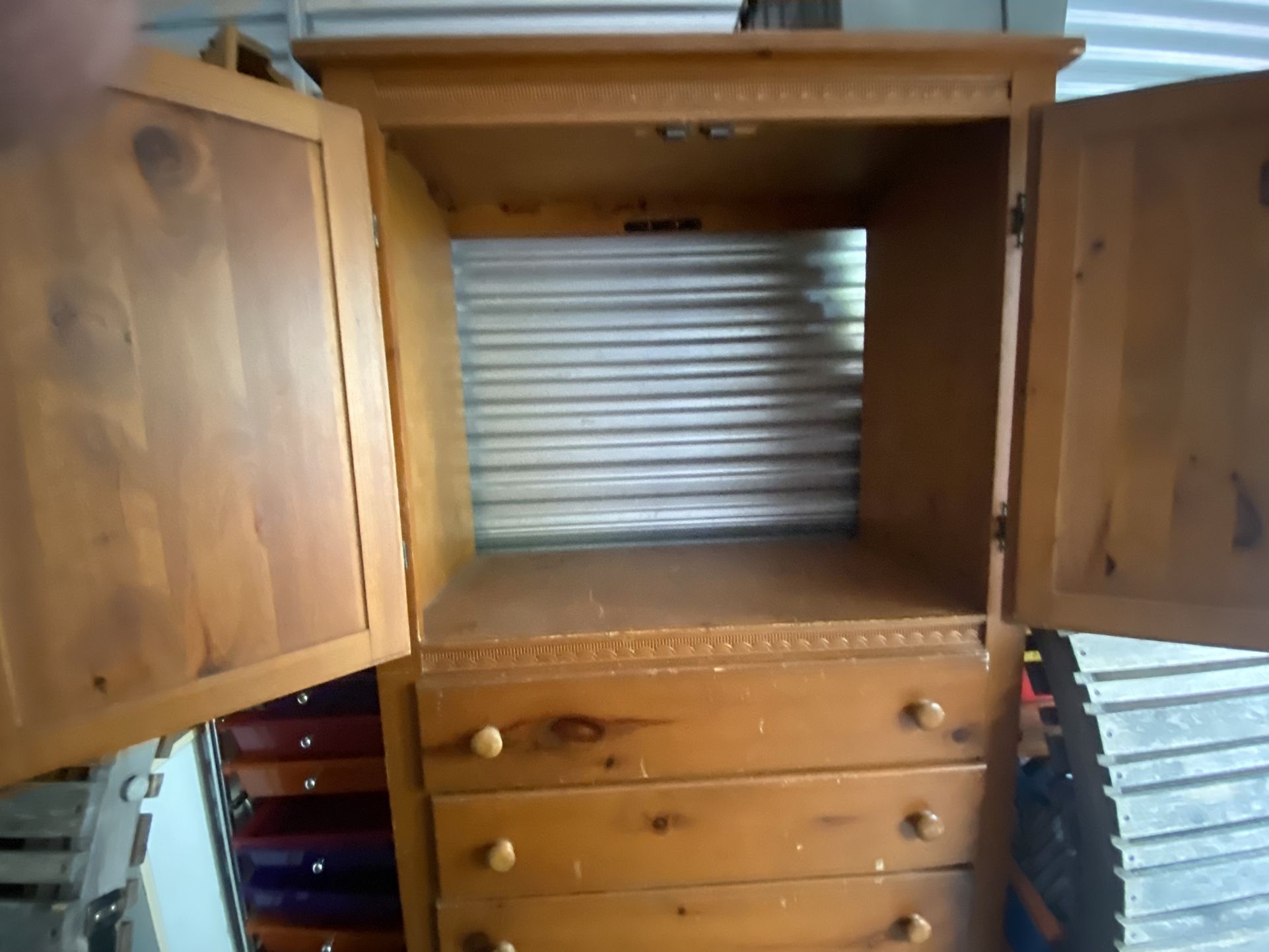Armoire