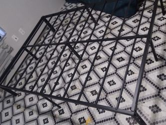 PLATFORM BED FRAME