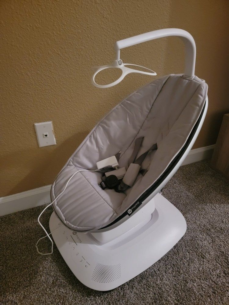 Mamaroo Baby Swing