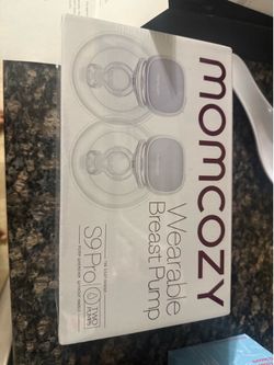 Momcozy hands free breast pump