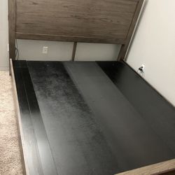 Eastern King Panel Bed with Storage & USB