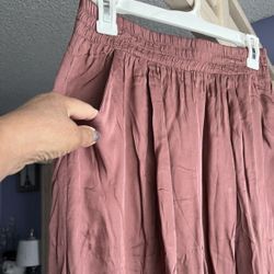 NEW Small Salmon Satin Pant  SALE $10 Firm 🍀