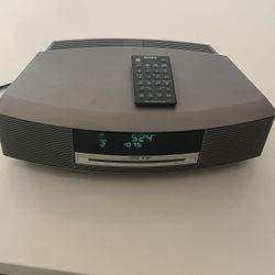 Bose Wave Music System CD Player AM/FM Radio Alarm Clock With Remote