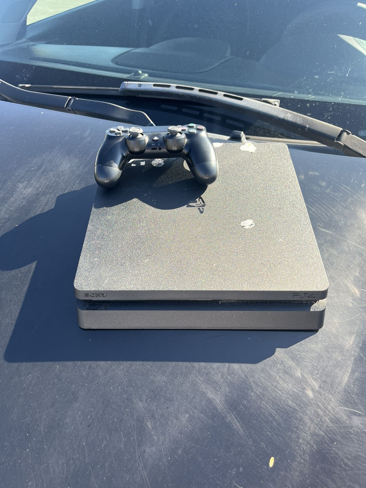 PS4 Slim