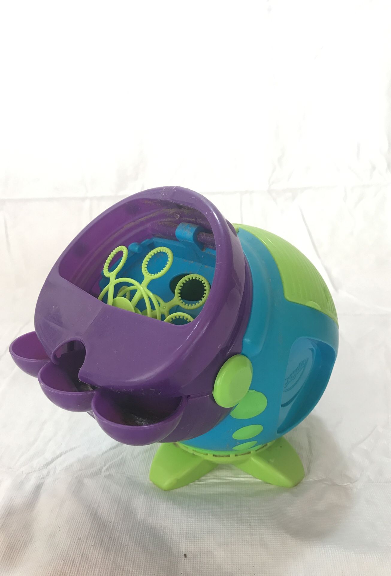 Bubble maker
