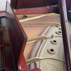 Lester Baby Grand Piano Going For Free 