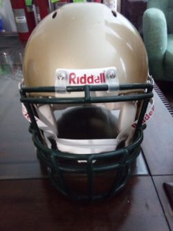 Riddell LG youth football helmet