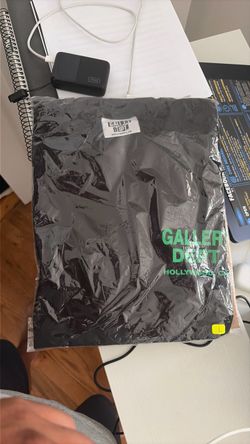 Gallery dept